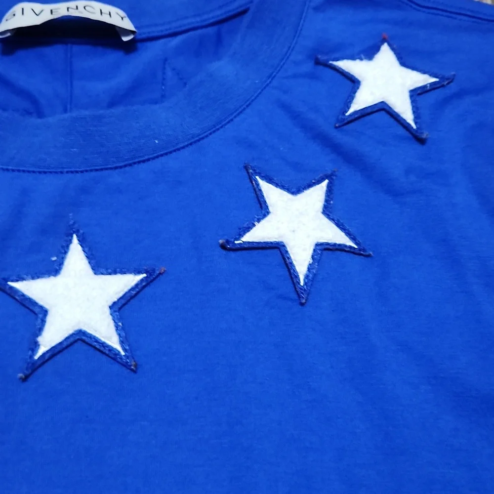 Givenchy Vibrant Blue Graphic Tee - Picture 7 of 8